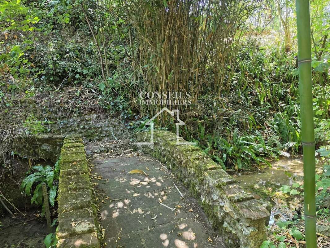 Maison de ville avec jardin proche des commerces - photo 12