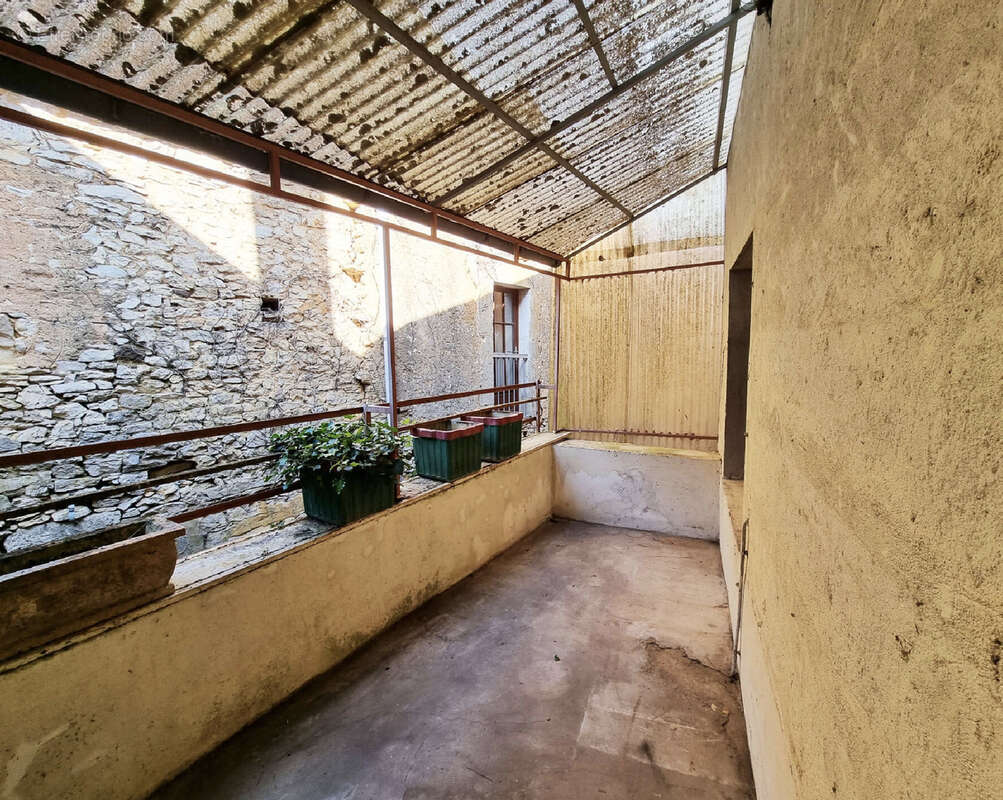 Maison à SAINT-MARTIAL-DE-NABIRAT