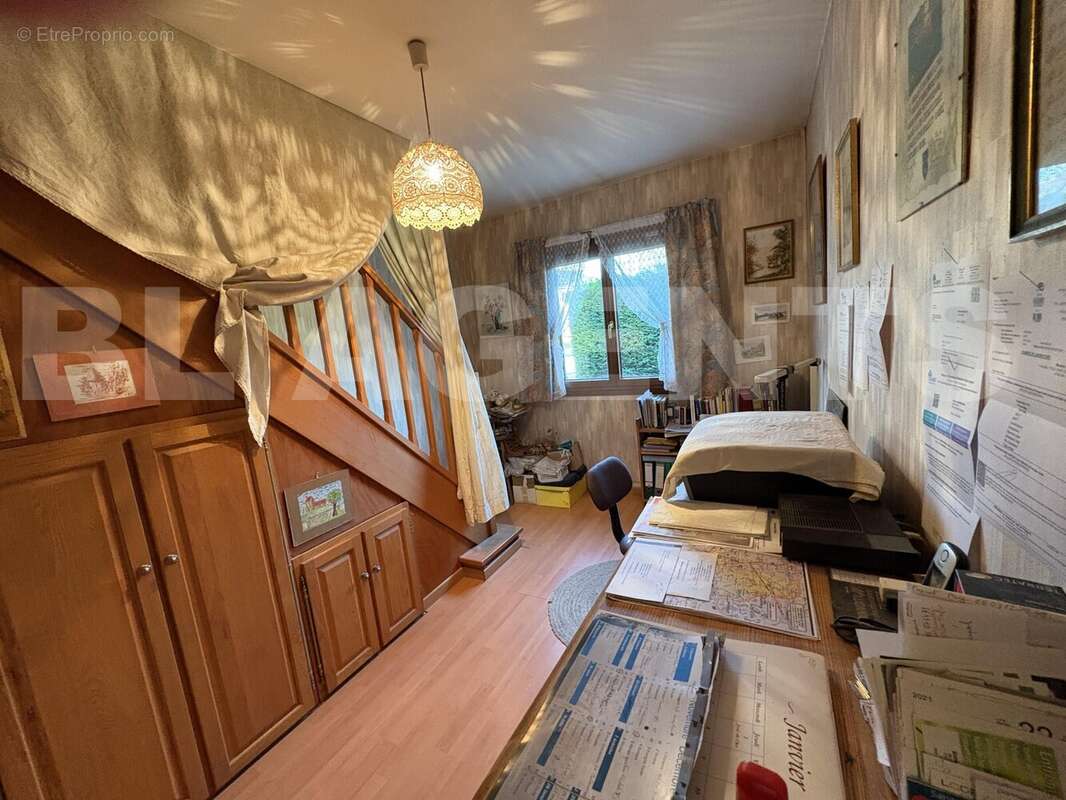 IMG_3506 - Maison à SAINT-DENIS-LES-REBAIS