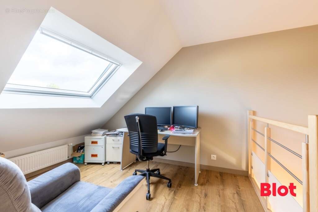 Maison à THORIGNE-FOUILLARD