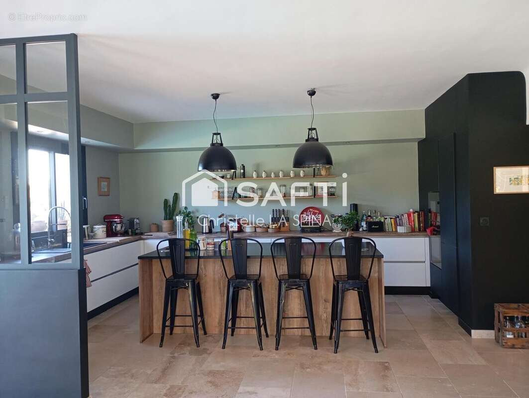 Photo 5 - Maison à COLLIAS