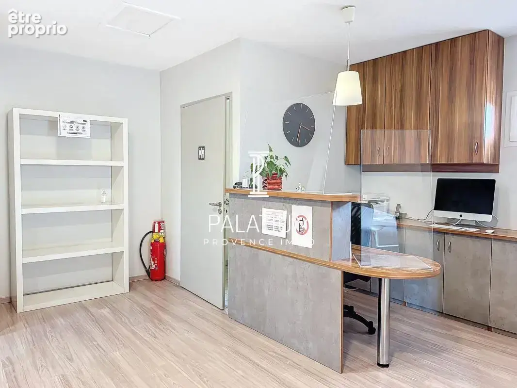 Local professionnel de 92 m2 à Mallemort (ZA) - photo 5