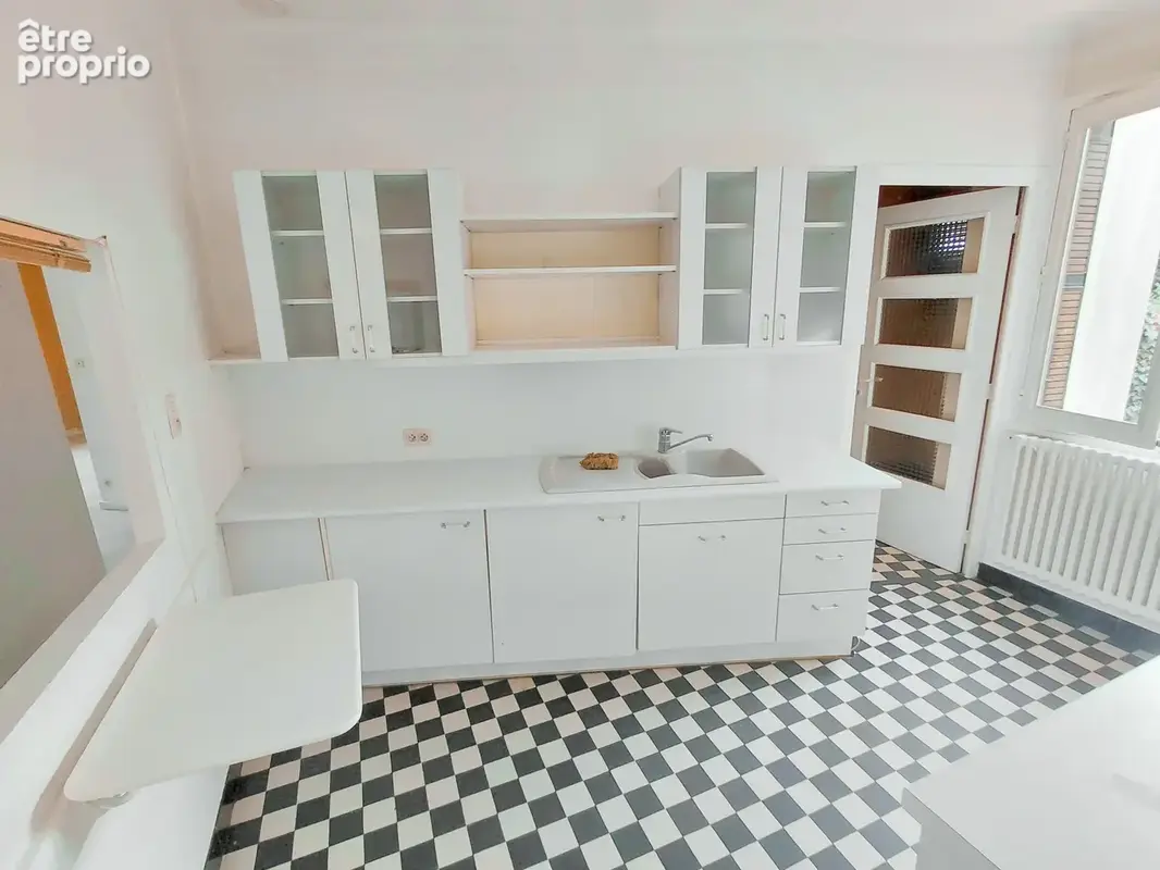 St etienne de fontbellon - local professionel 80m2 - photo 9