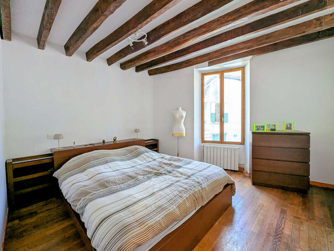 Maison à MILLY-LA-FORET