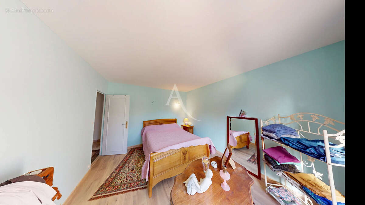 Maison à SURY-AUX-BOIS