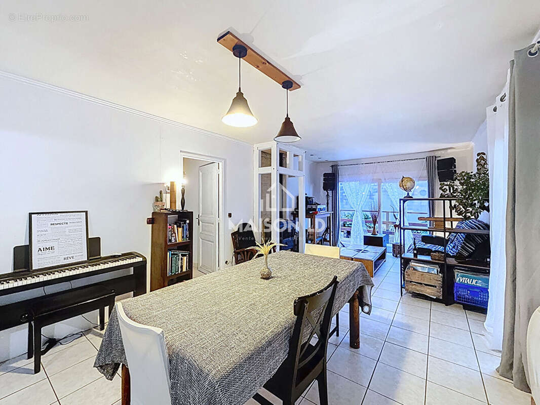 Maison à FONTENAY-LE-PESNEL