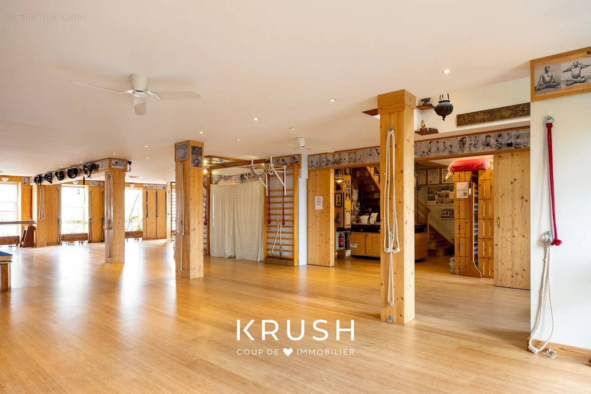 Commerce à MARSEILLE-4E