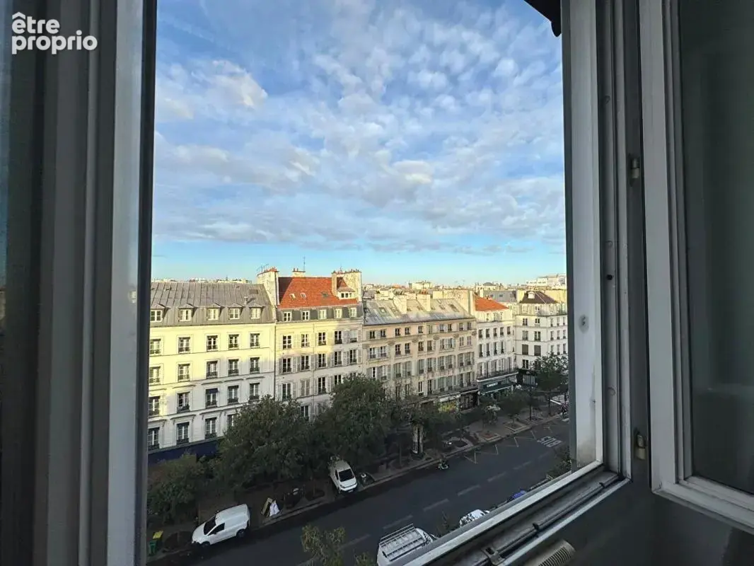 75011 PARIS Marais / République - Chambre de bonne meublée avec ascenseur - photo 2