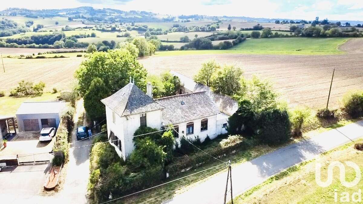 Photo 2 - Maison à RIEUPEYROUX