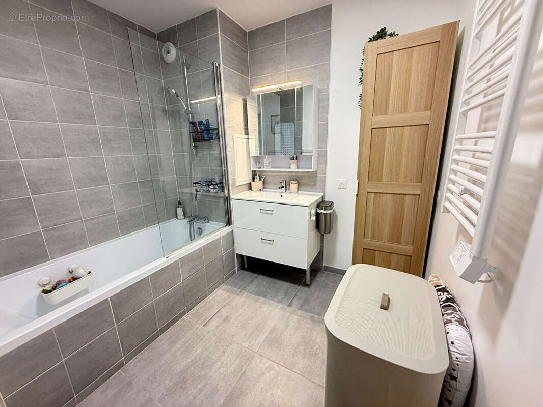 Appartement à ELANCOURT