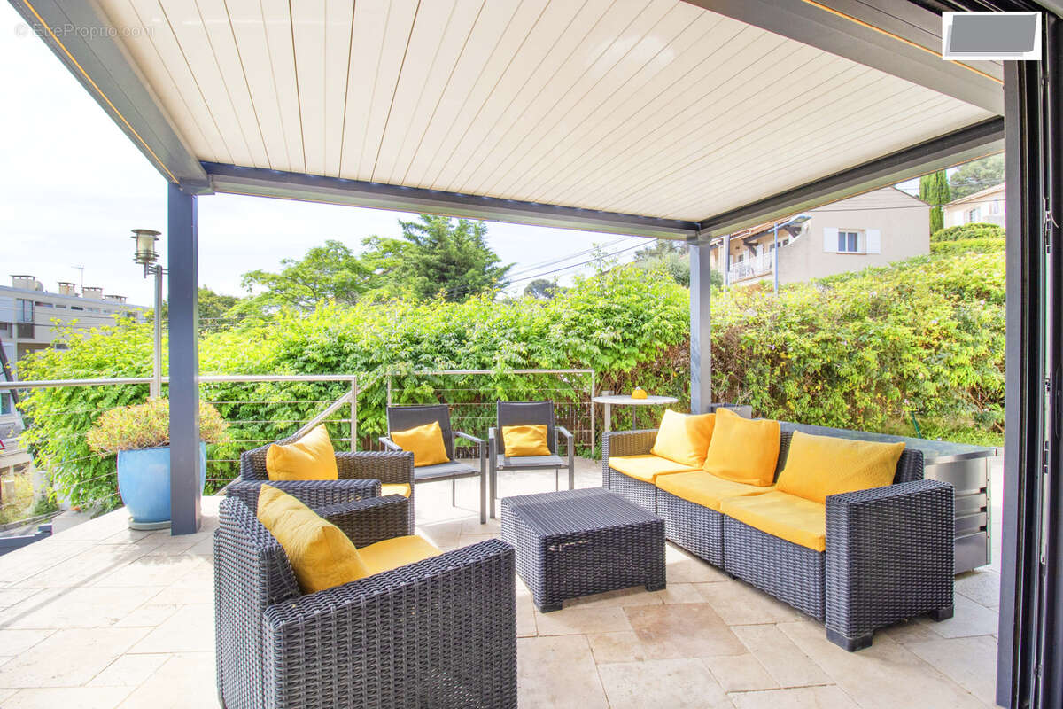 Maison à SAINT-MANDRIER-SUR-MER