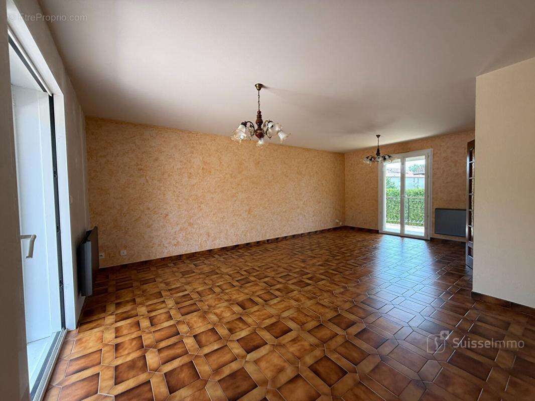 Maison individuelle Arbent 6 pièce(s) 152m2 dont 2 appartements sur terrain de 1042 m² - photo 6