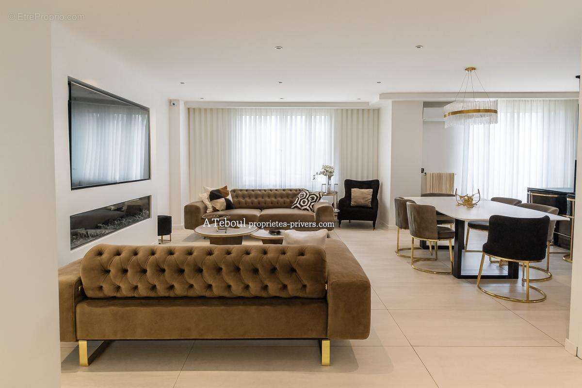 Appartement à LYON-6E