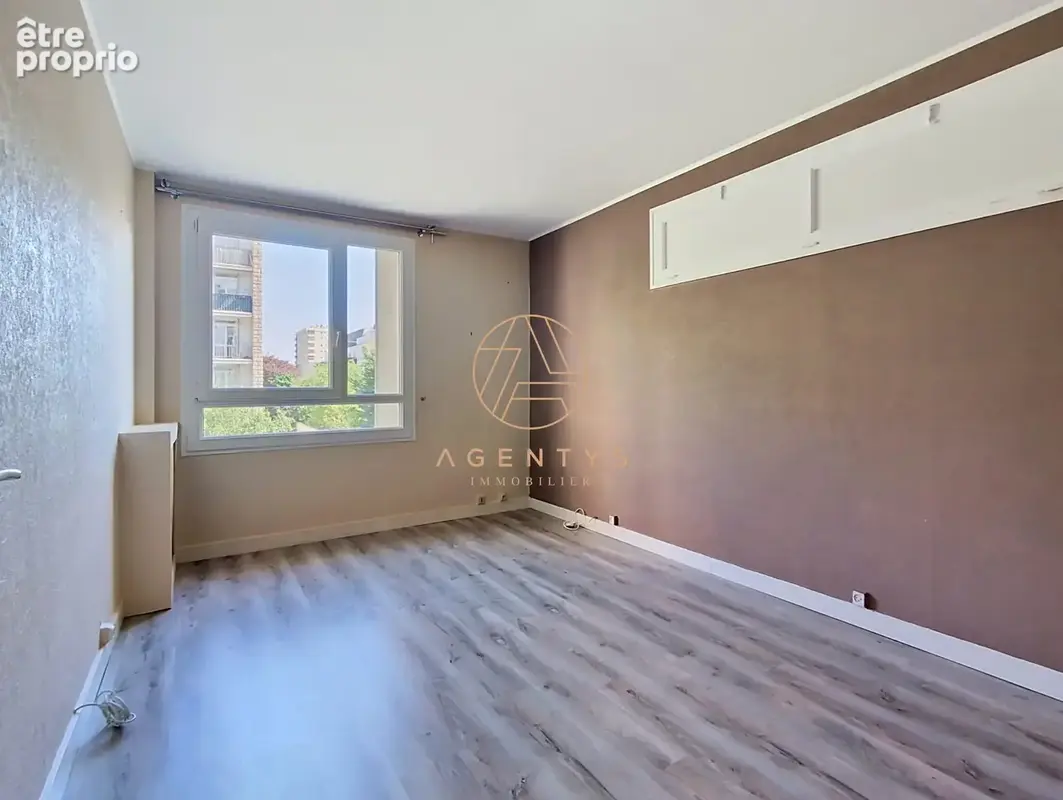 Appartement 4 pièces 70 m² à vendre à Joinville-Le-Pont (94340) - photo 5