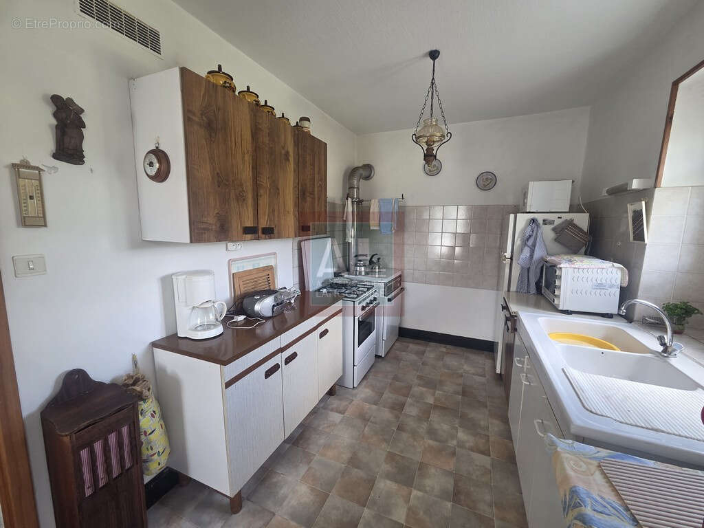 Maison avec terrain et garage - photo 4
