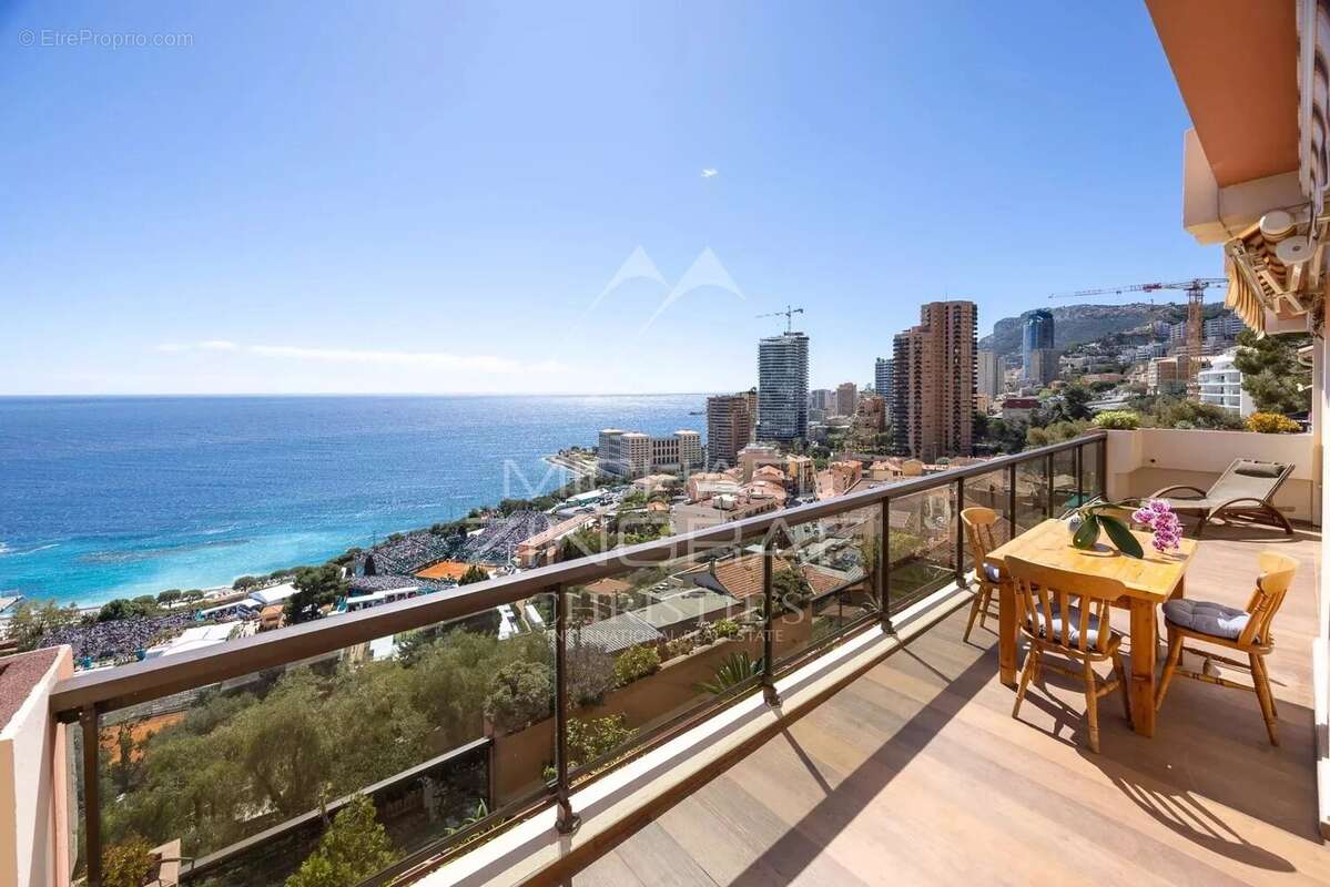 Appartement à ROQUEBRUNE-CAP-MARTIN