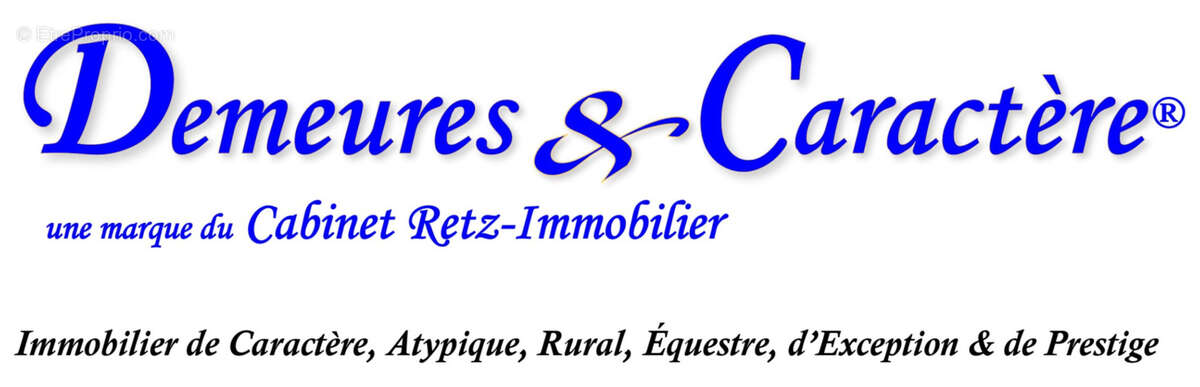 Propriété - Maison de Maître et dépendances à rénover sur parc clos. - photo 23