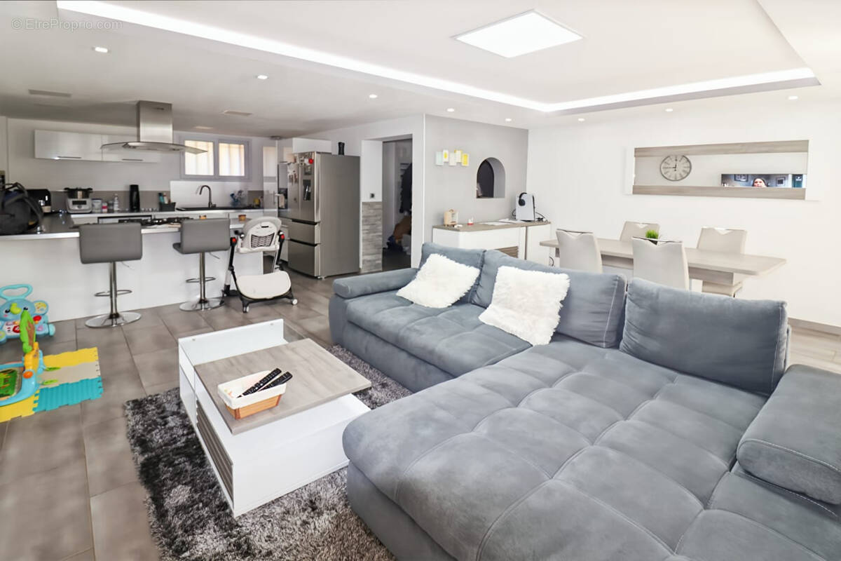 Appartement à MARIGNANE