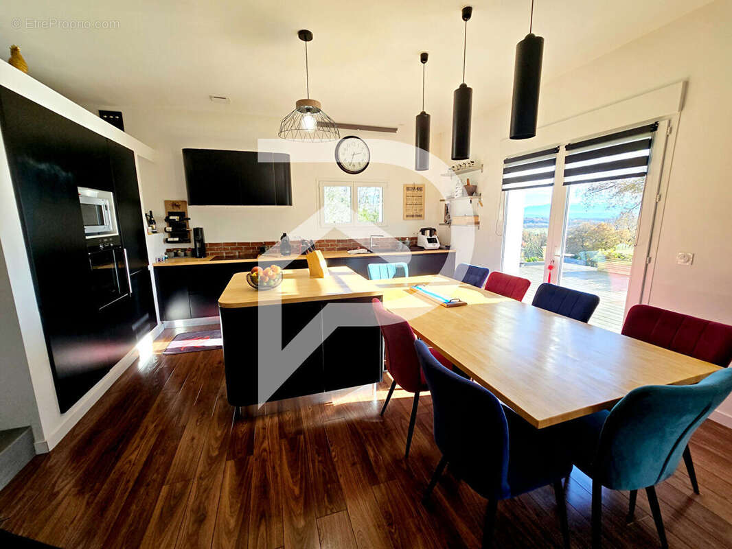 Maison à ARTHEZ-DE-BEARN