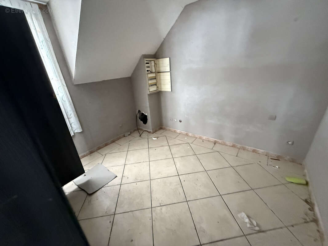 Appartement à SAINT-DENIS