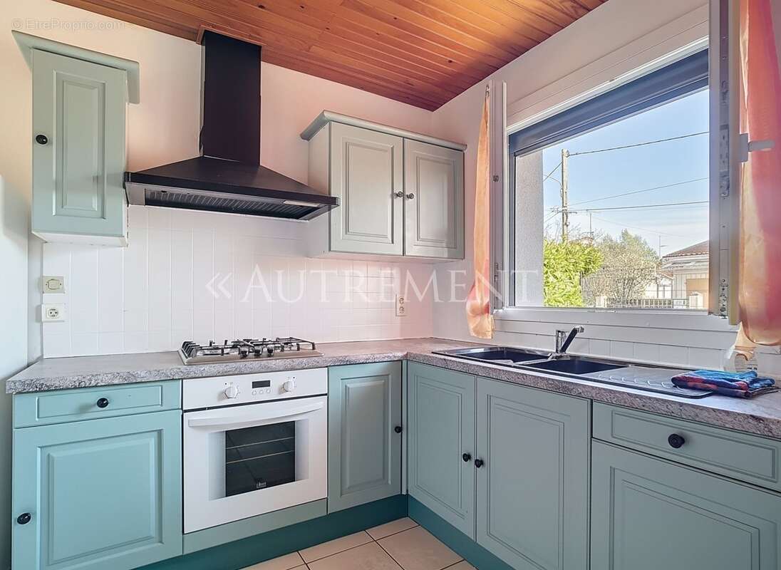 Maison à SAINT-SULPICE