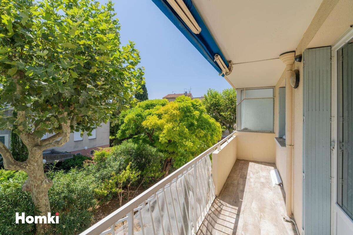 Appartement à MARSEILLE-12E