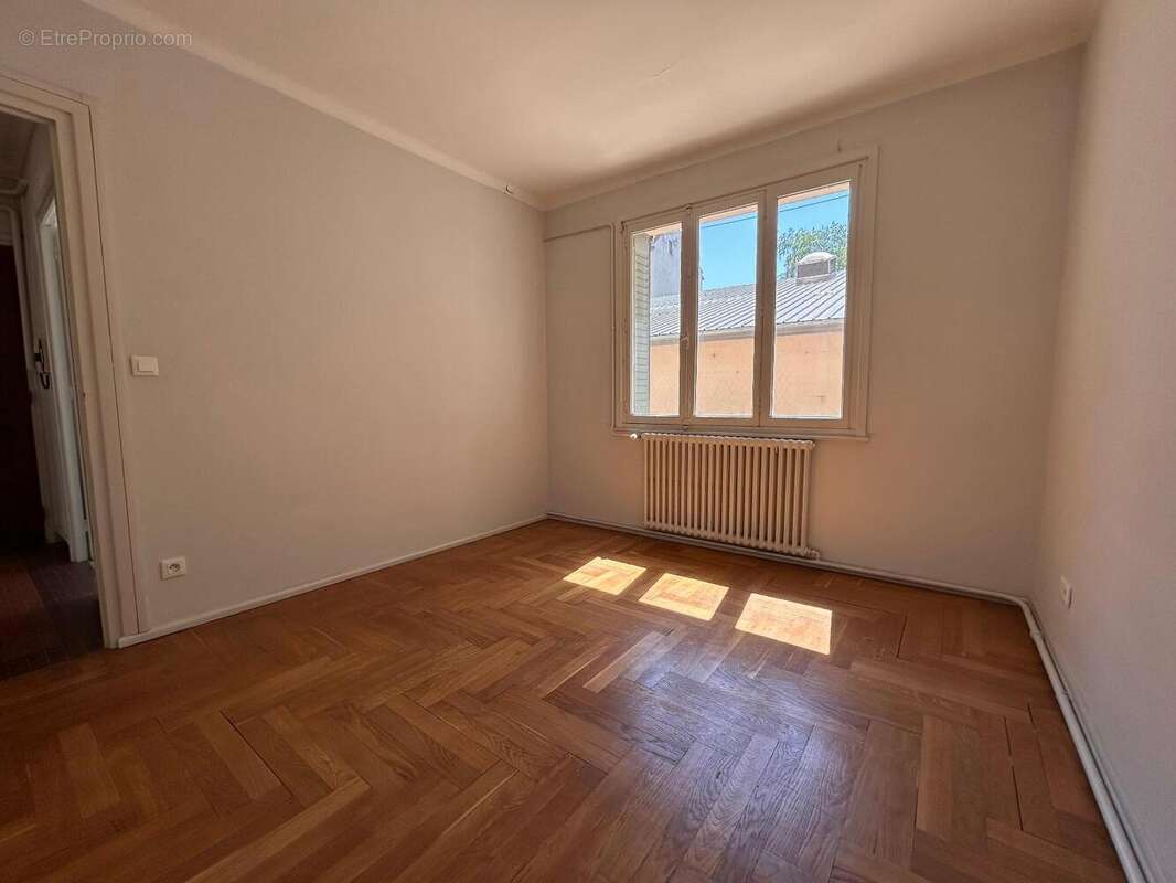 Appartement 65 m² à Lyon-7e  - photo 10