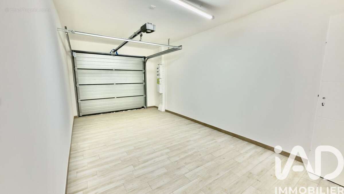 Photo 9 - Maison à THEZAN-DES-CORBIERES