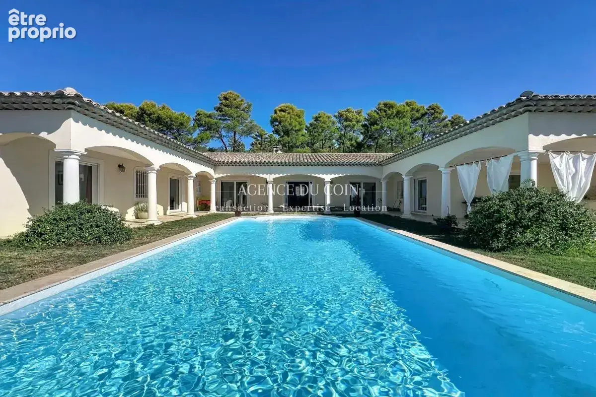 Magnifique villa de plain-pied avec piscine, vue panoramique - photo 1