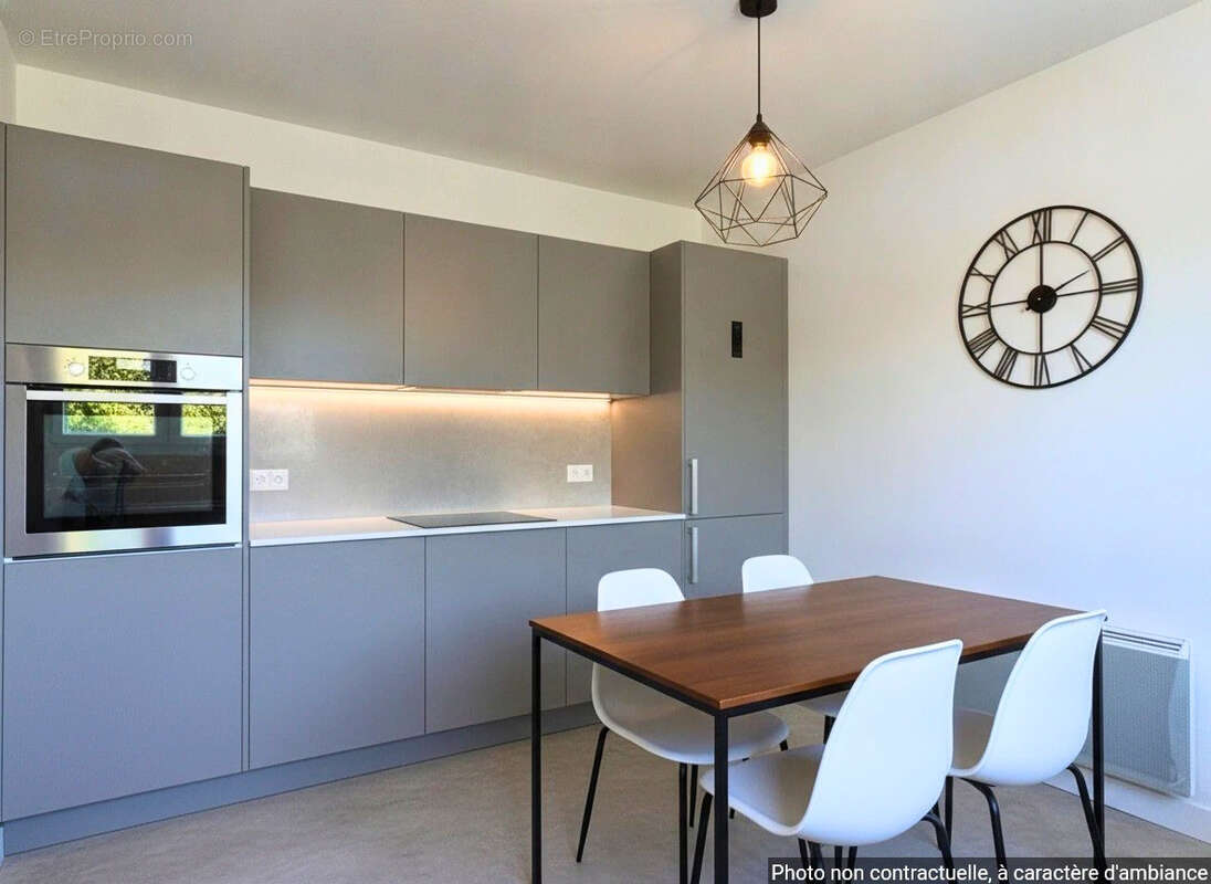 MAISON RÉNOVÉE avec jardin et garage, dans le quartier des Vauzelles à Cognac - photo 6