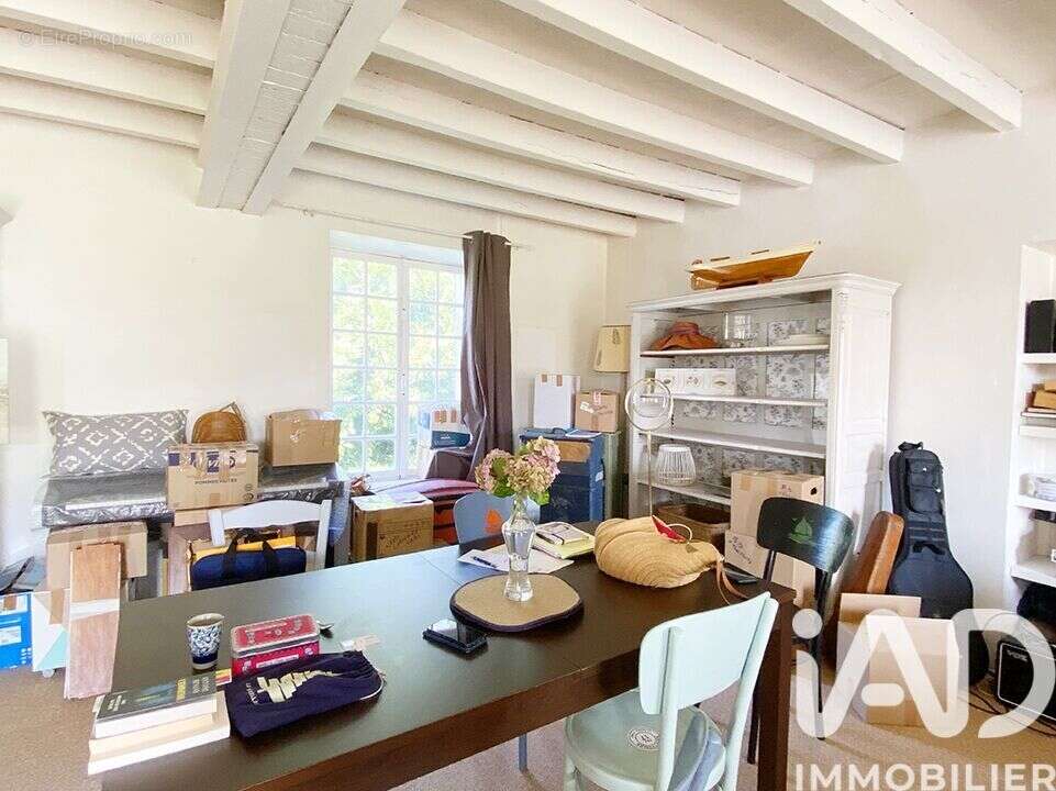 Maison 213 m² à Tannerre-En-Puisaye  - photo 6
