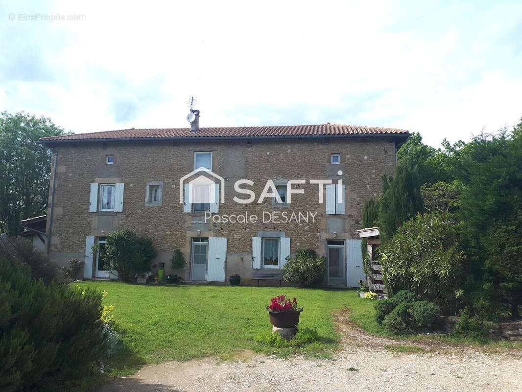 Photo 2 - Maison à CHATUZANGE-LE-GOUBET