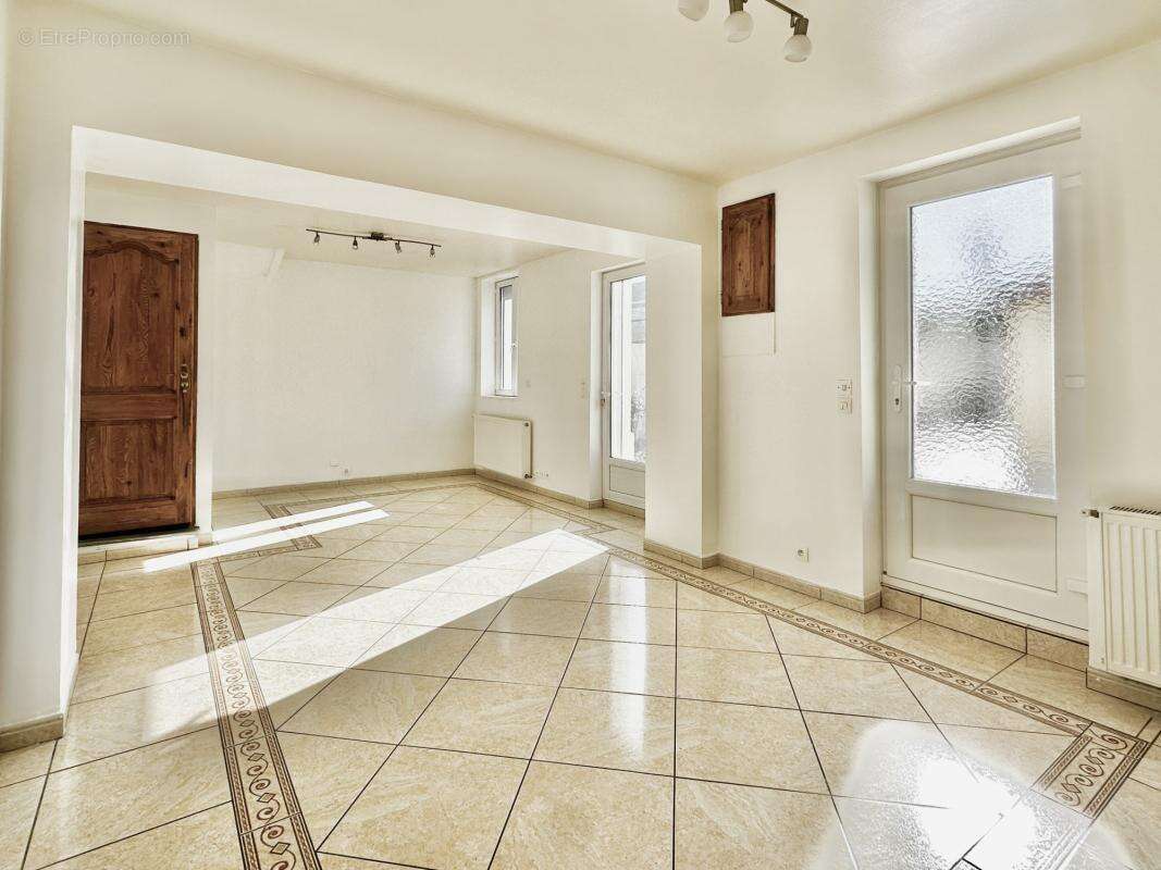 Maison à SOTTEVILLE-LES-ROUEN