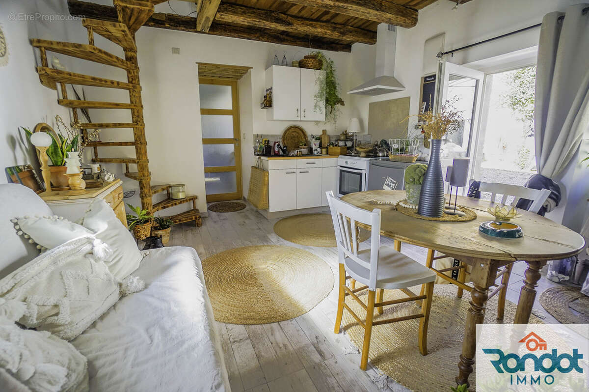 Maison à MOLOY