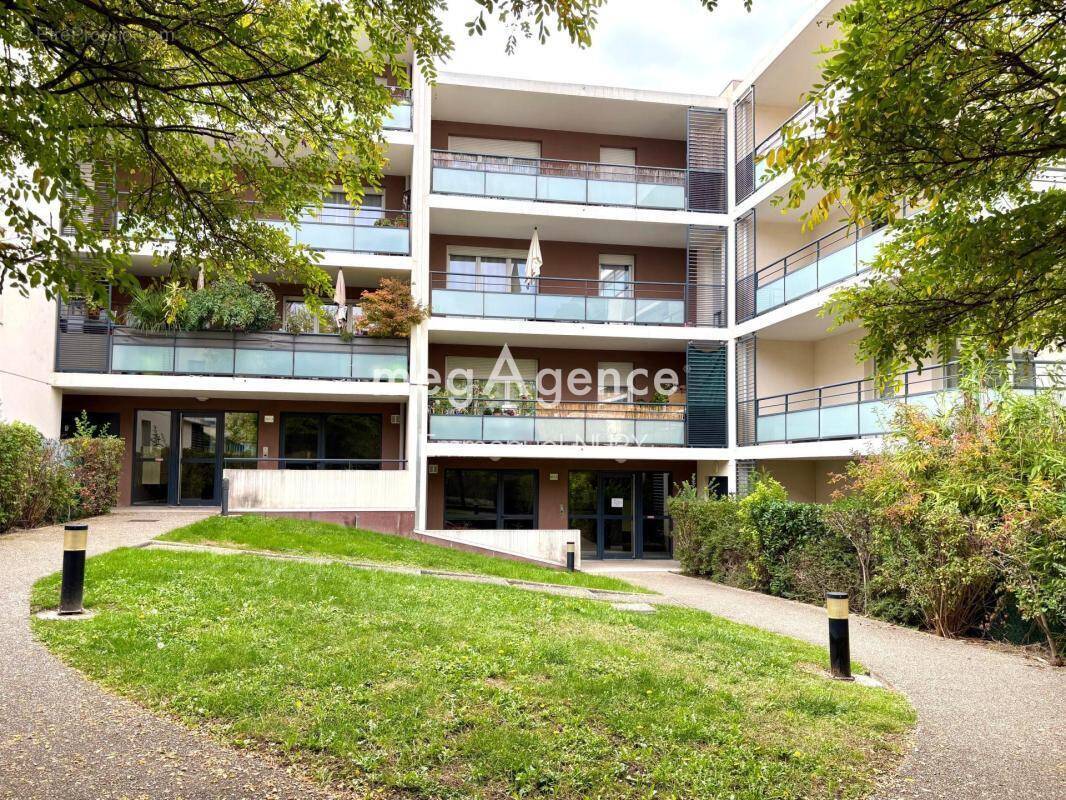 Appartement à CRAPONNE
