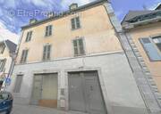 FACADE IMMEUBLE - Maison à OLORON-SAINTE-MARIE