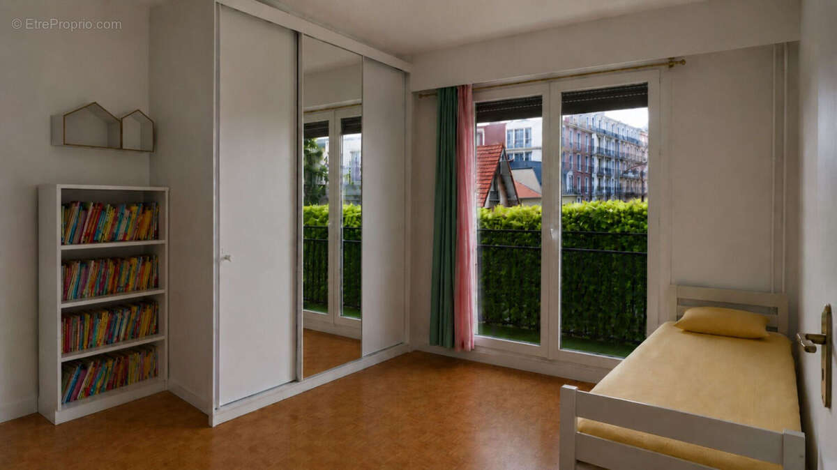 Appartement à LA GARENNE-COLOMBES
