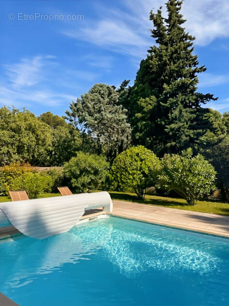 Maison à CHATEAUNEUF-DE-GADAGNE