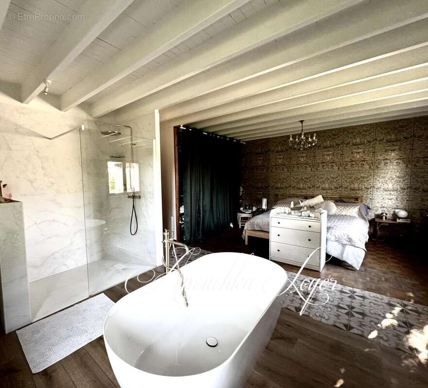 Maison 175 m² à Langon  - photo 6