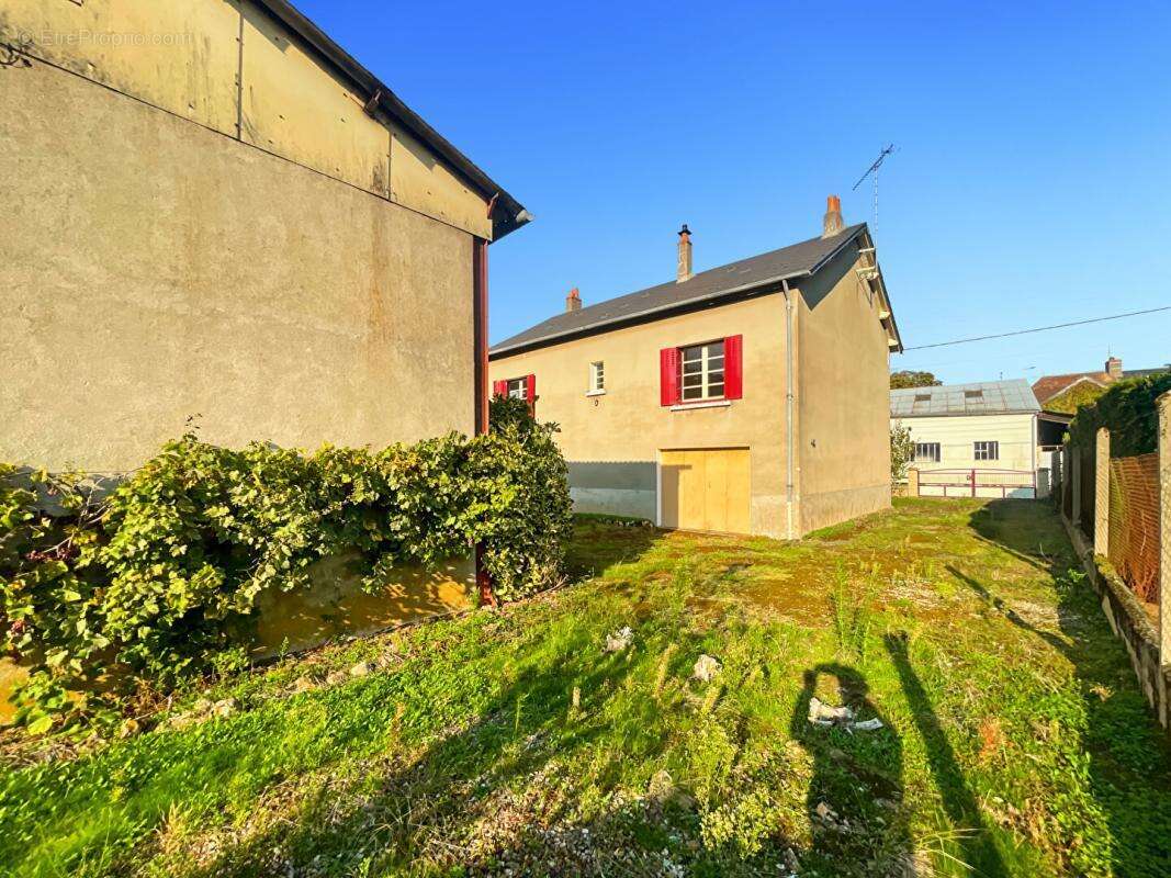 Maison à SAINT-AOUT