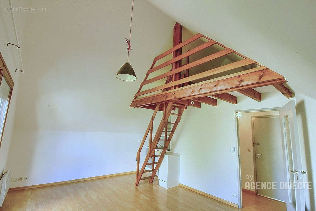 Appartement Rennes 1 pièce(s) 32 m2 - photo 2