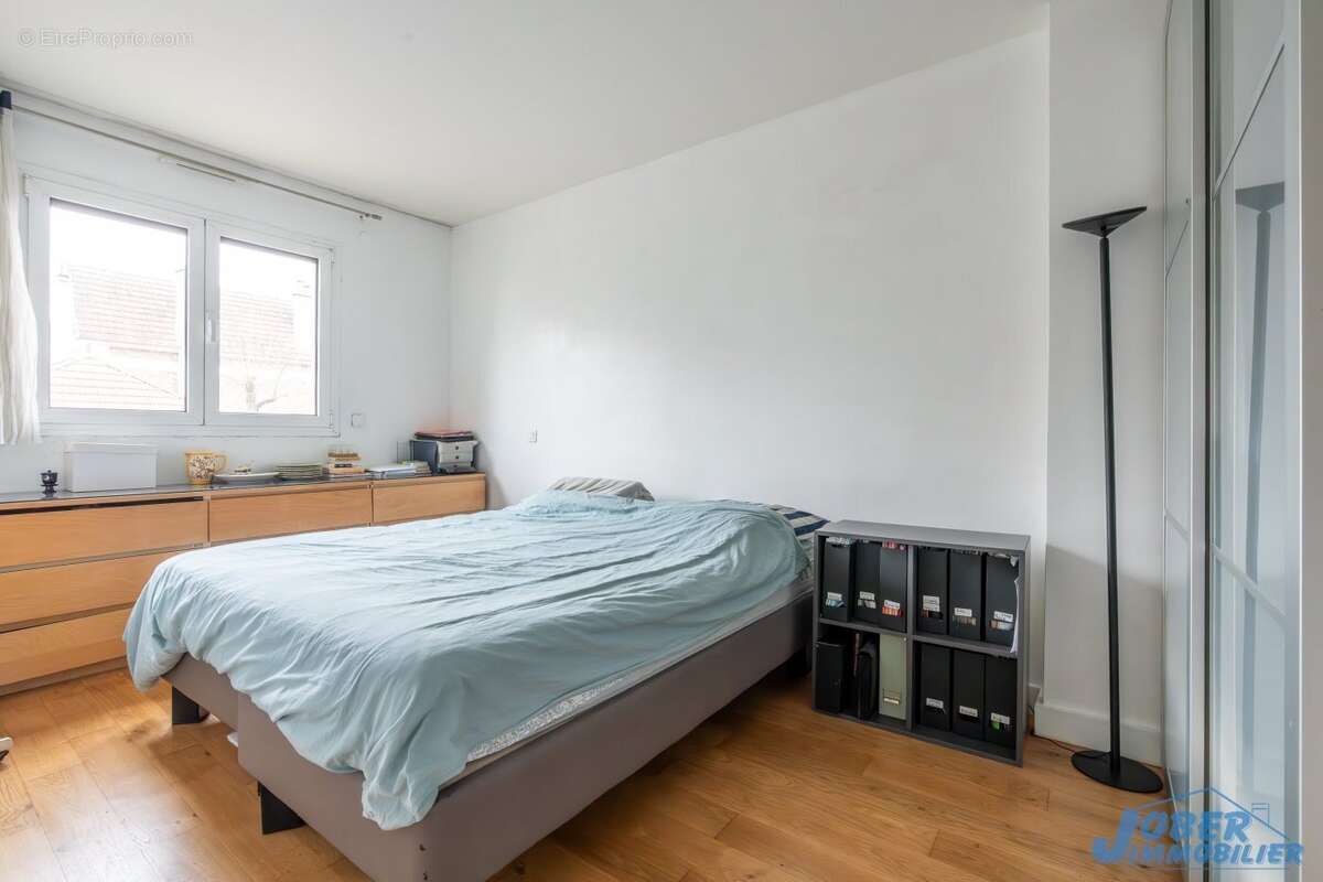 Appartement à NOGENT-SUR-MARNE