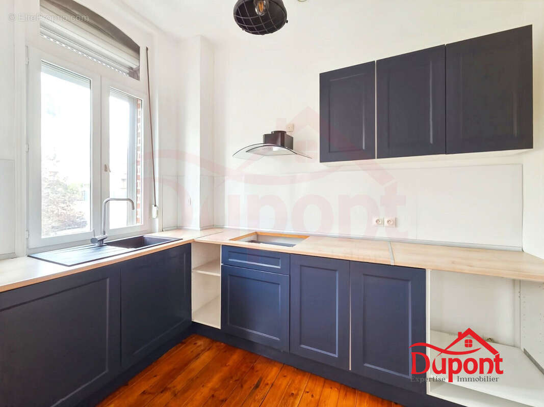 Appartement 100 m² à Cambrai  - photo 4