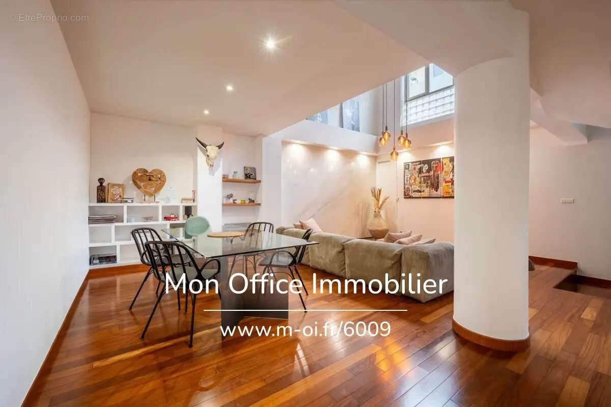Appartement à MARSEILLE-7E