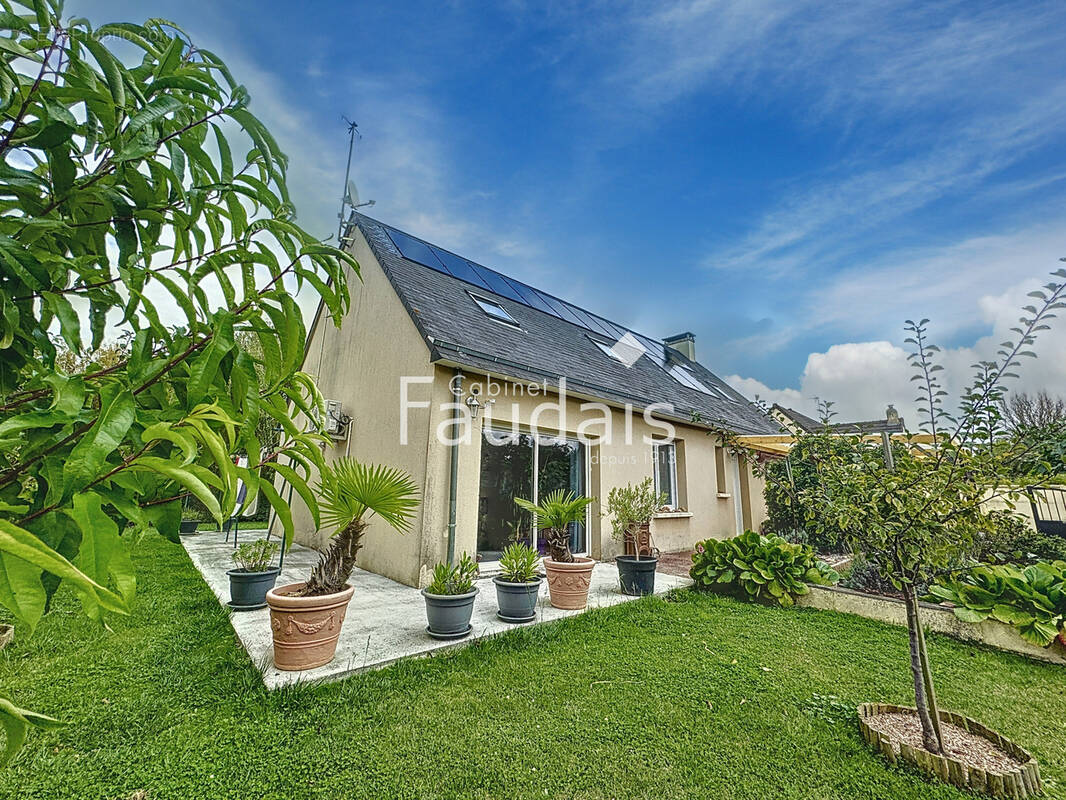 Maison à SAINT-GERMAIN-SUR-AY