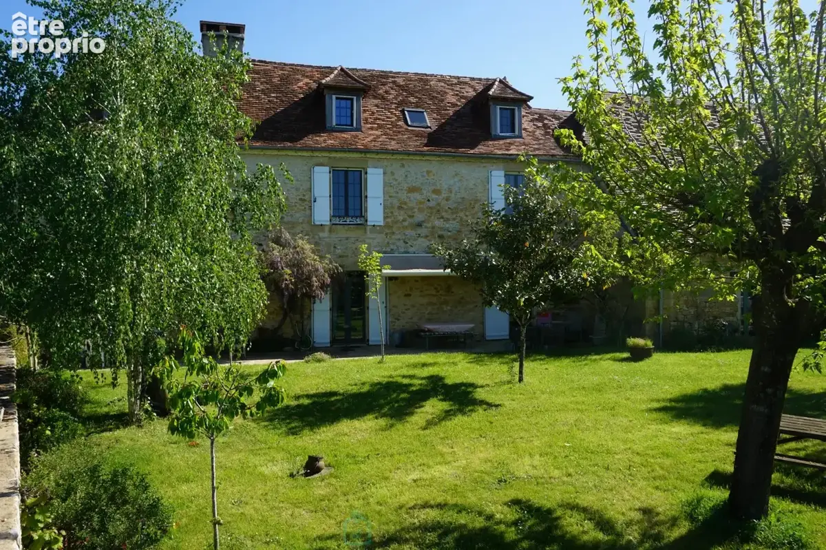 Superbe ensemble immobilier du XIXe siècle situé au coeur de la nature préservée du Périgord vert. - photo 26