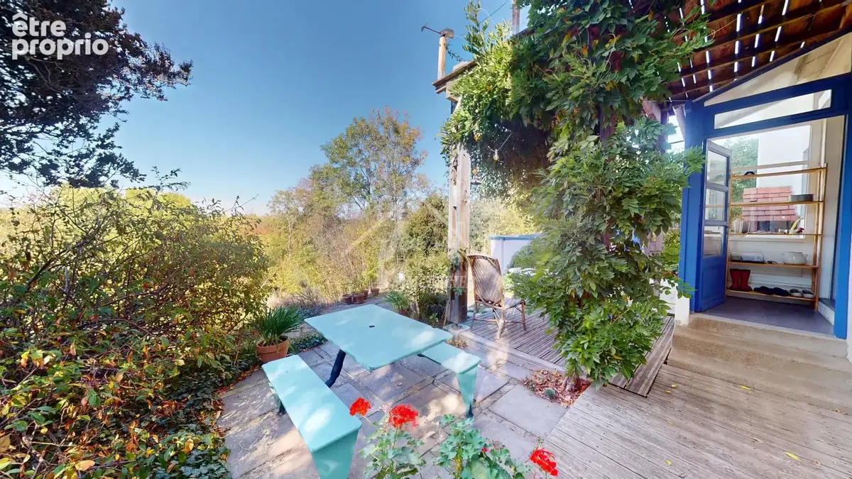 Maison avec un studio indépendant - photo 6