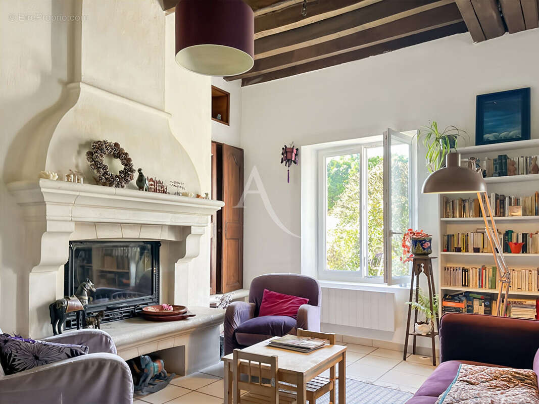 Maison à ETAMPES