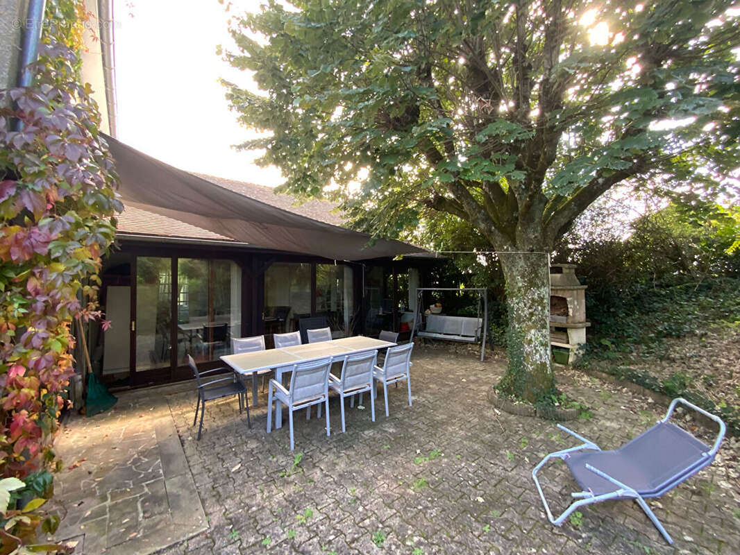 Maison à LE CREUSOT