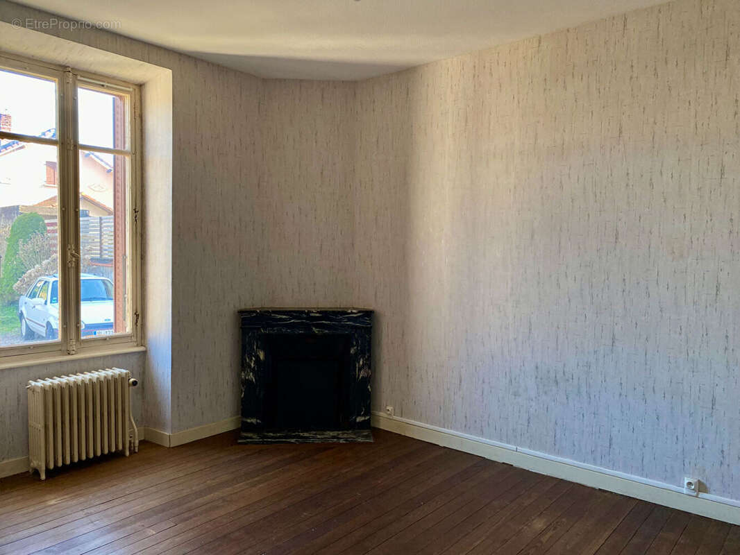 Maison à MONTCEAU-LES-MINES